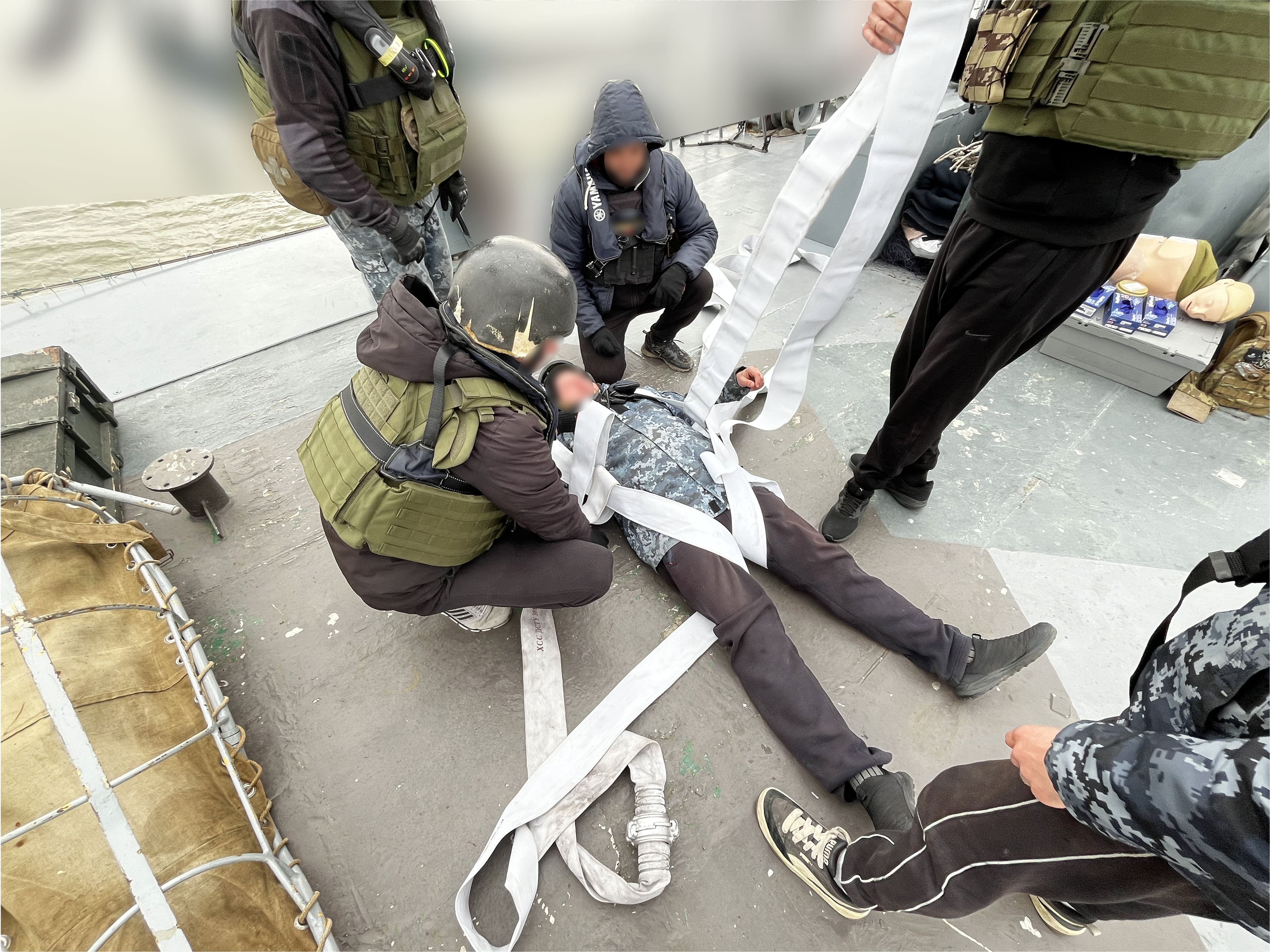 Фонд Сергія Притули вперше провів курс тактичної медицини на борту корабля ВМС України